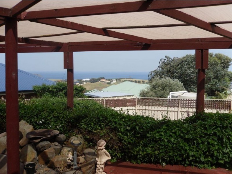 41 Southern Right Crescent, Encounter Bay SA 5211
