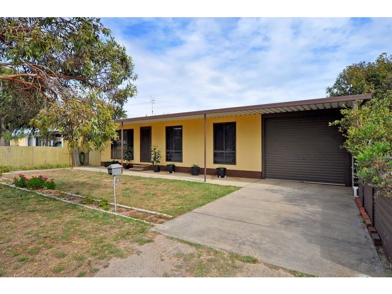 9 Goulburn Road, Goolwa SA 5214