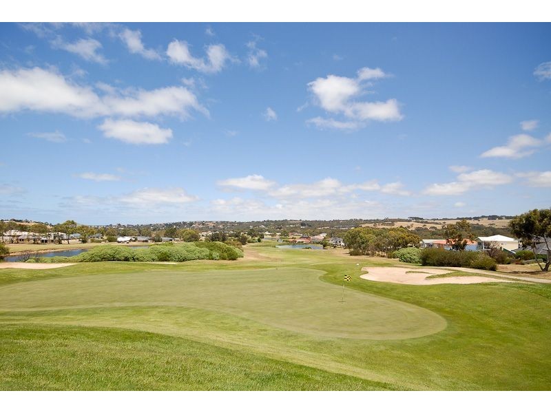 132 Coromandel Drive, Mccracken SA 5211