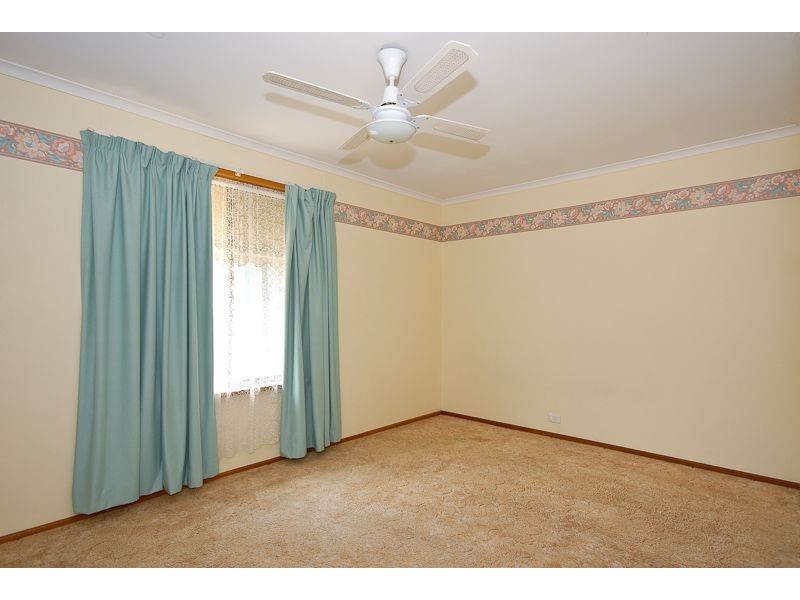 18 Birchall Road, Goolwa Beach SA 5214