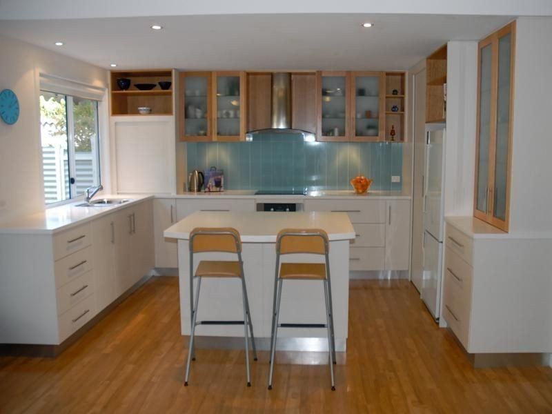 4 Fountain Avenue, Encounter Bay SA 5211