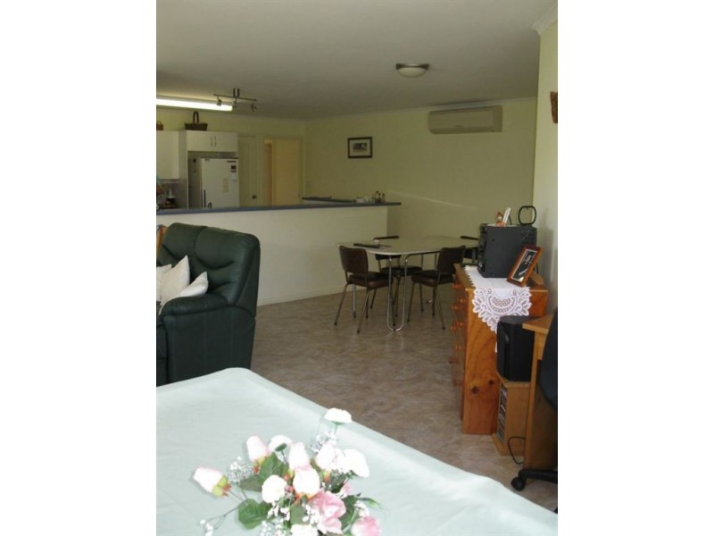 6 Heysen Parade, Hayborough SA 5211