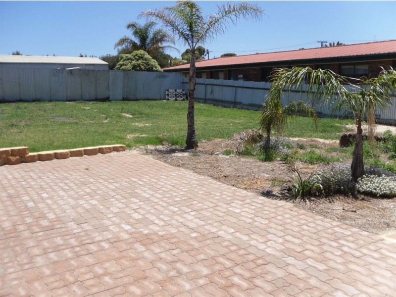 121 Mentone Road, Victor Harbor SA 5211