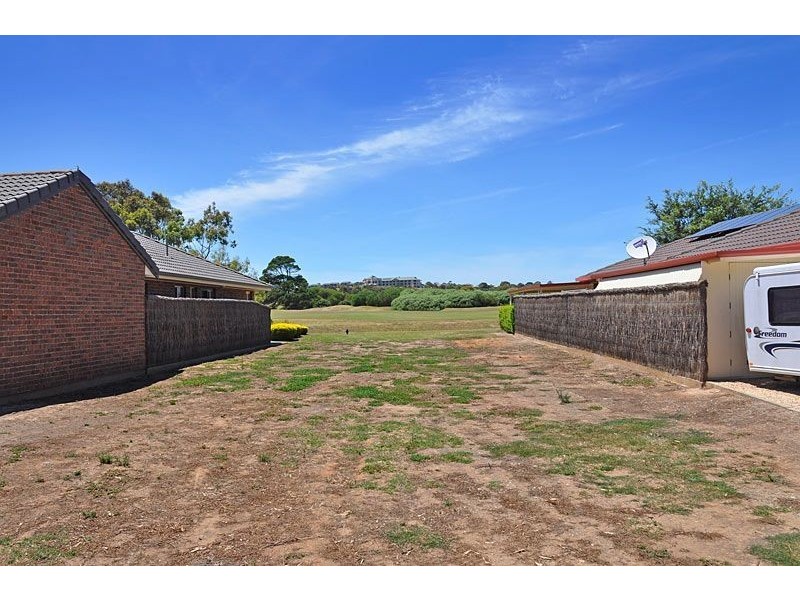 32 Coromandel Drive, Mccracken SA 5211