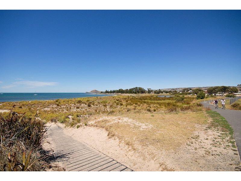 104 Victoria Street, Victor Harbor SA 5211
