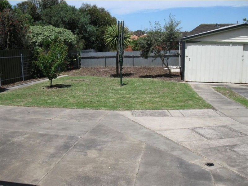 43 Seaview Road, Victor Harbor SA 5211