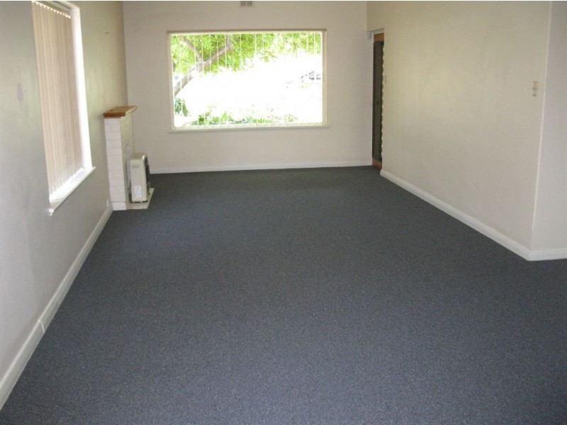 43 Seaview Road, Victor Harbor SA 5211