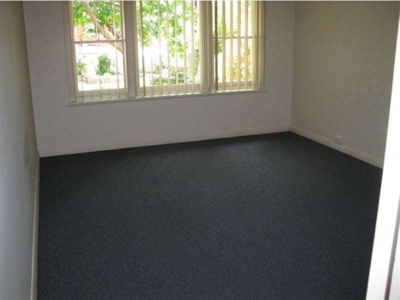 43 Seaview Road, Victor Harbor SA 5211