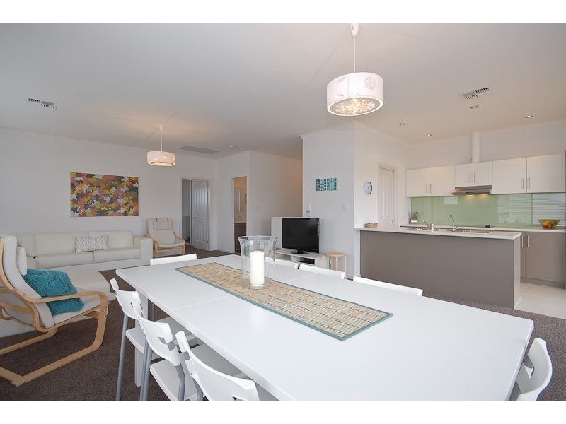 21 Beaumont St, Port Elliot SA 5212