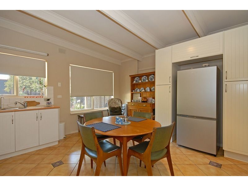48 Hill Street, Victor Harbor SA 5211