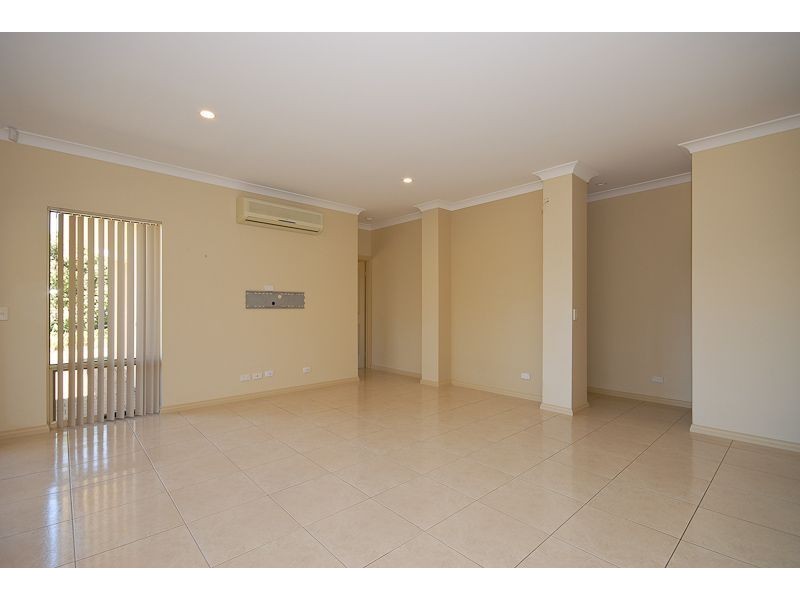 14 Coromandel Drive, Mccracken SA 5211