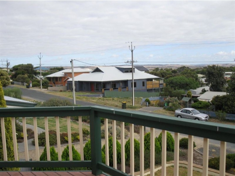 23 Castle Avenue, Goolwa Beach SA 5214