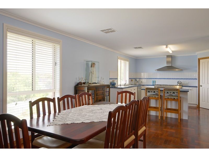 21 Norfolk Avenue, Victor Harbor SA 5211