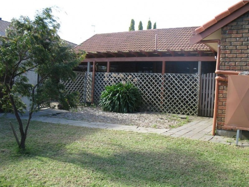 11 Hodge Avenue, Encounter Bay SA 5211