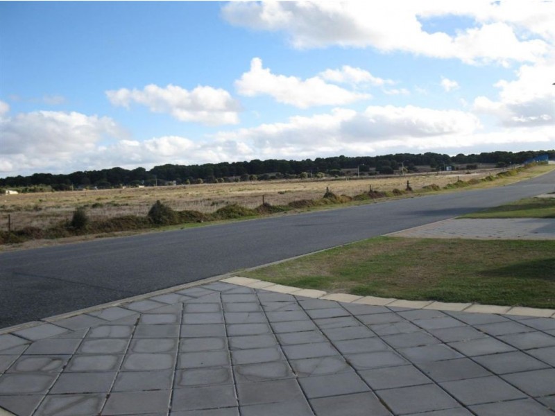 62 Providence Place, Hindmarsh Island SA 5214