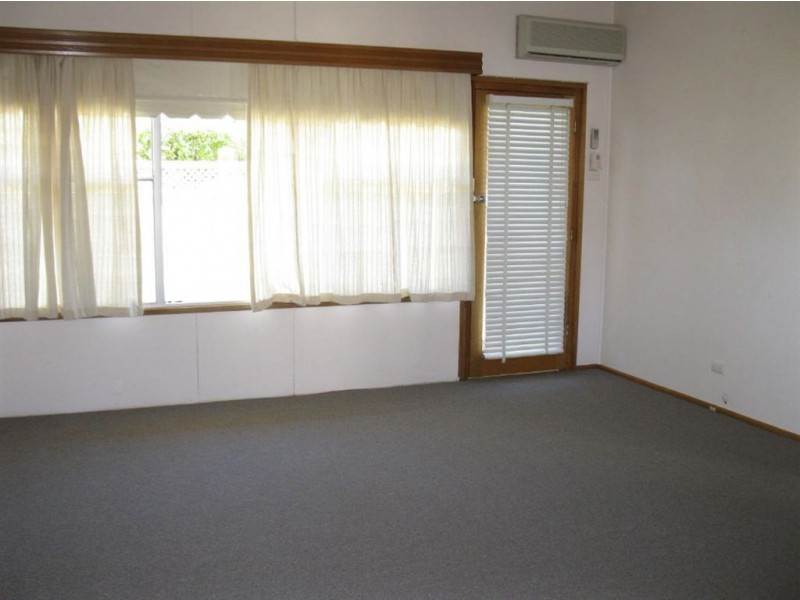 2 Ridge Avenue, Encounter Bay SA 5211