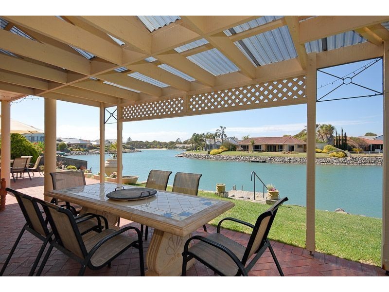 16 Clipper Court, Encounter Bay SA 5211