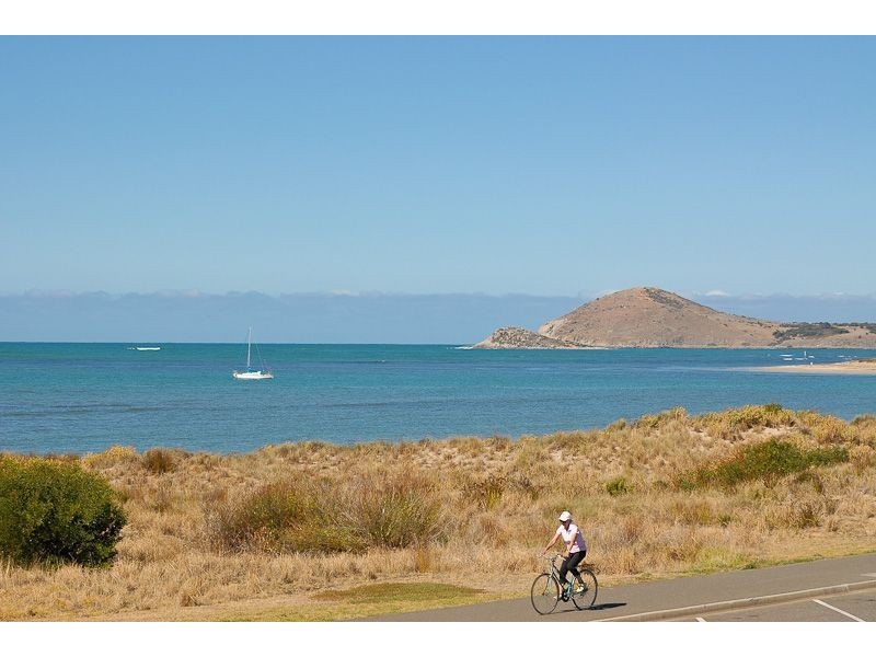 45 Esplanade, Victor Harbor SA 5211
