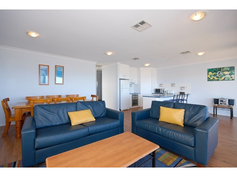 45 Esplanade, Victor Harbor SA 5211