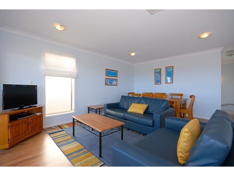 45 Esplanade, Victor Harbor SA 5211
