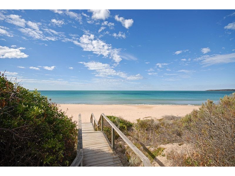 4 Granite Grove, Hayborough SA 5211