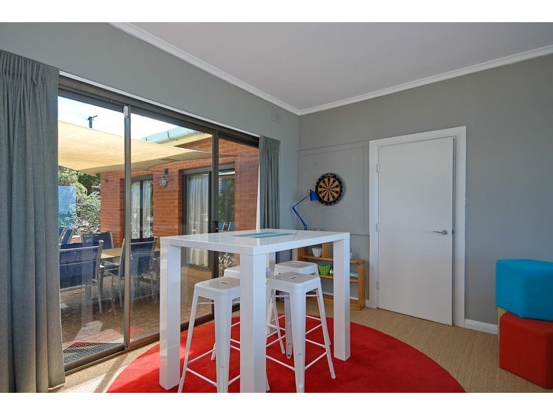 4 Granite Grove, Hayborough SA 5211