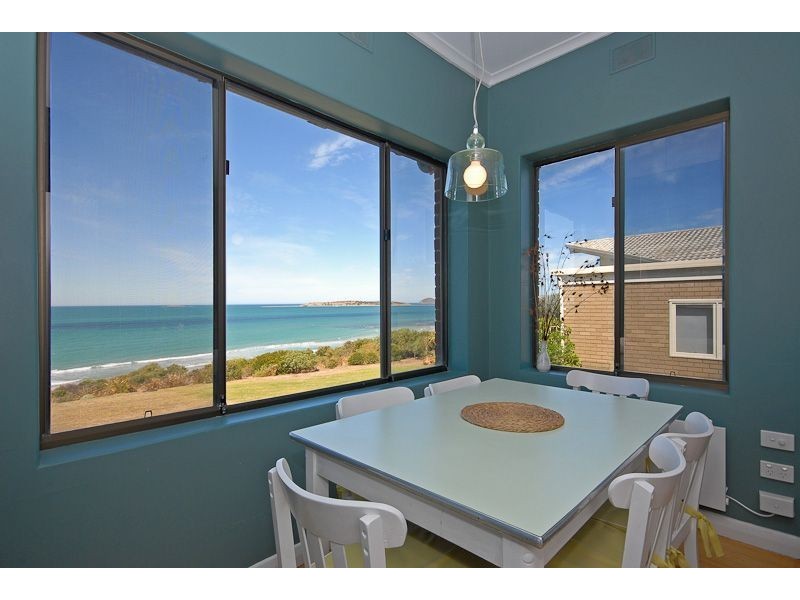 4 Granite Grove, Hayborough SA 5211