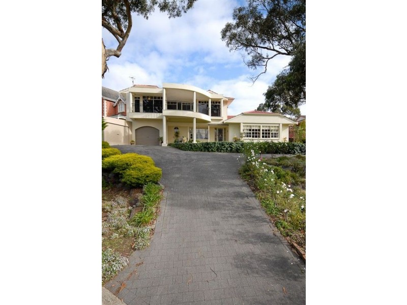 4 Fernbank Road, Victor Harbor SA 5211