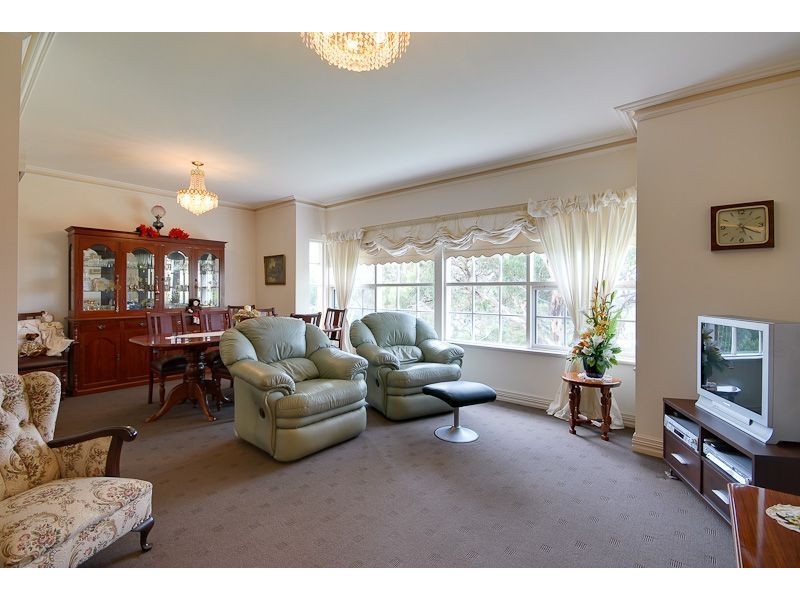4 Fernbank Road, Victor Harbor SA 5211
