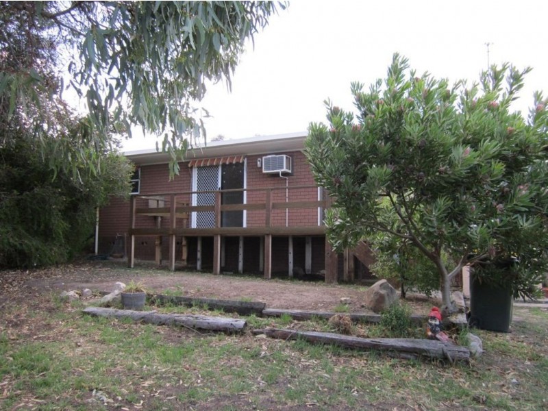 15 Marlborough Ave, Victor Harbor SA 5211
