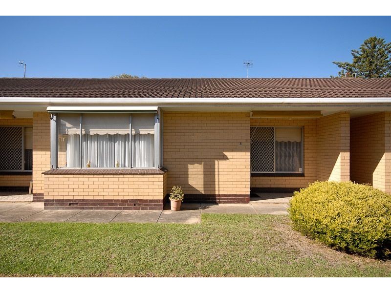 8/51-53 Victoria Street, Victor Harbor SA 5211