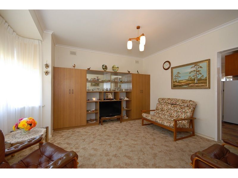 8/51-53 Victoria Street, Victor Harbor SA 5211