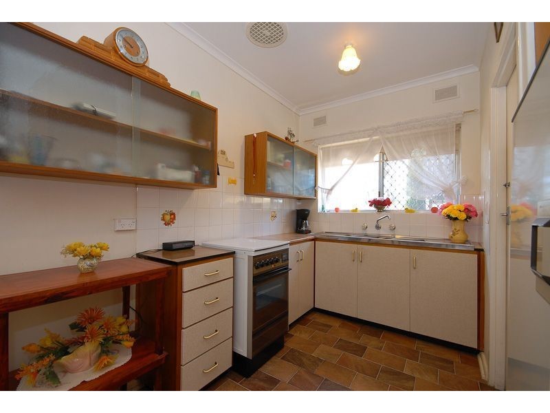 8/51-53 Victoria Street, Victor Harbor SA 5211