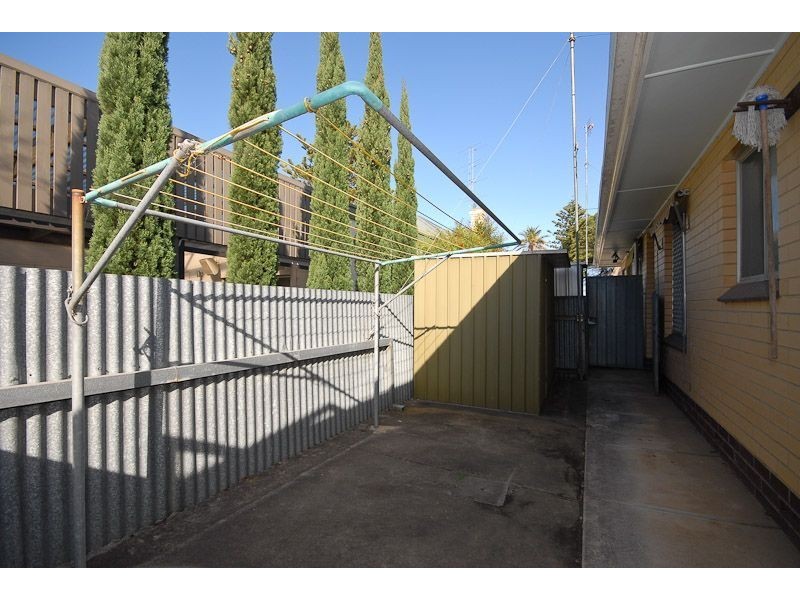 8/51-53 Victoria Street, Victor Harbor SA 5211