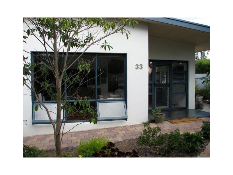 33 Ozone Street, Victor Harbor SA 5211
