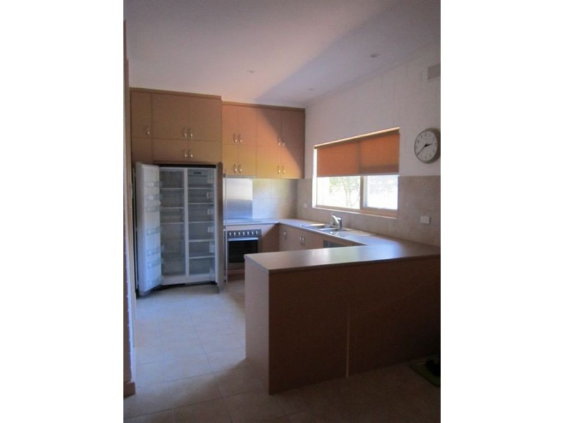 33 Ozone Street, Victor Harbor SA 5211