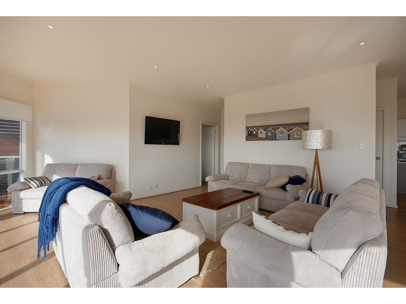 13 Olivebank Crescent, Encounter Bay SA 5211