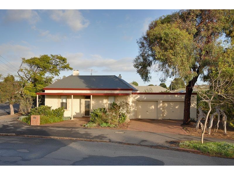 15 Burke Street, Victor Harbor SA 5211