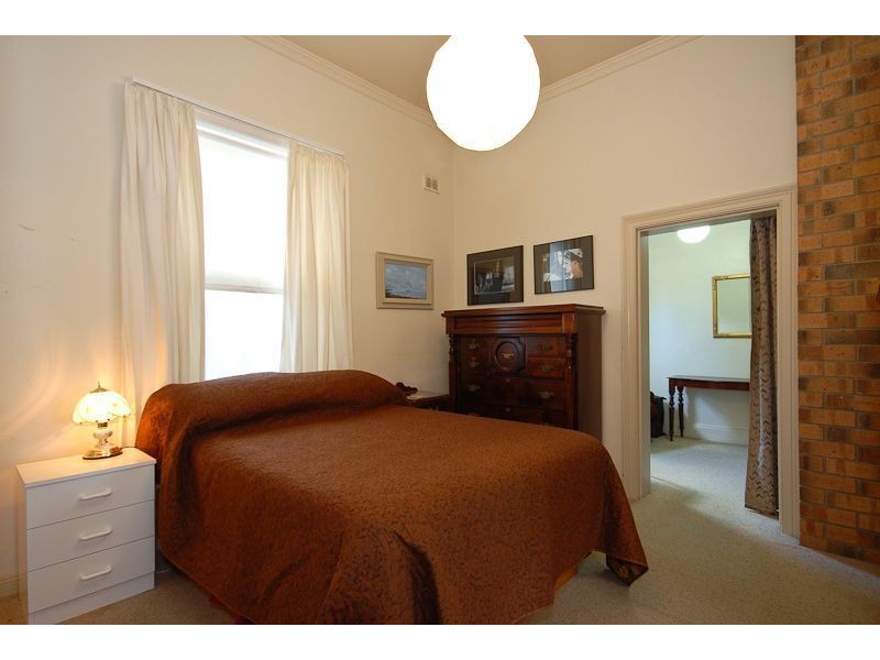 15 Burke Street, Victor Harbor SA 5211