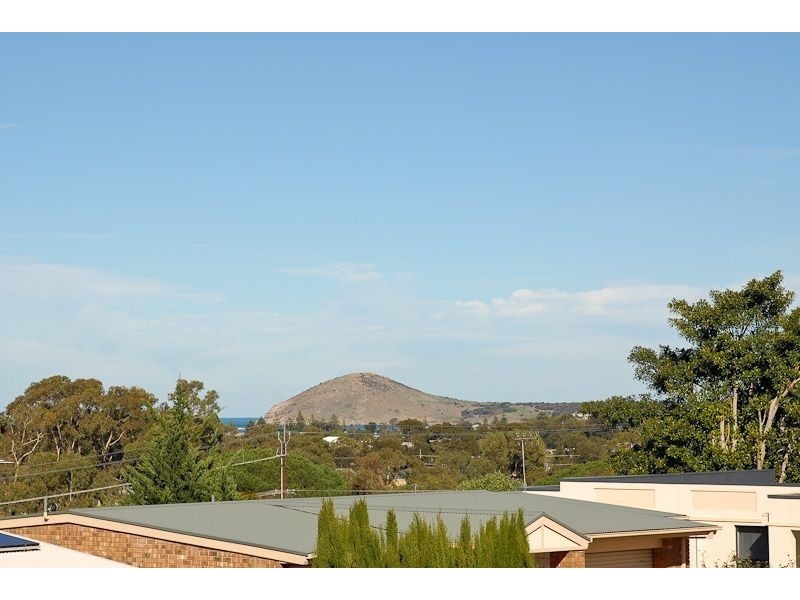 2 Edzell Court, Victor Harbor SA 5211