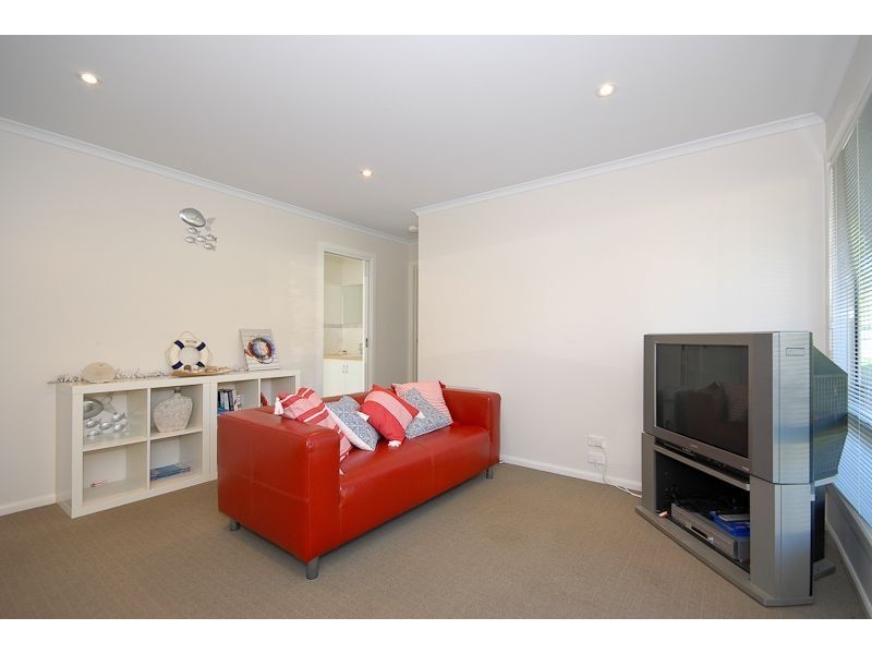 19 Sweetman Avenue, Encounter Bay SA 5211