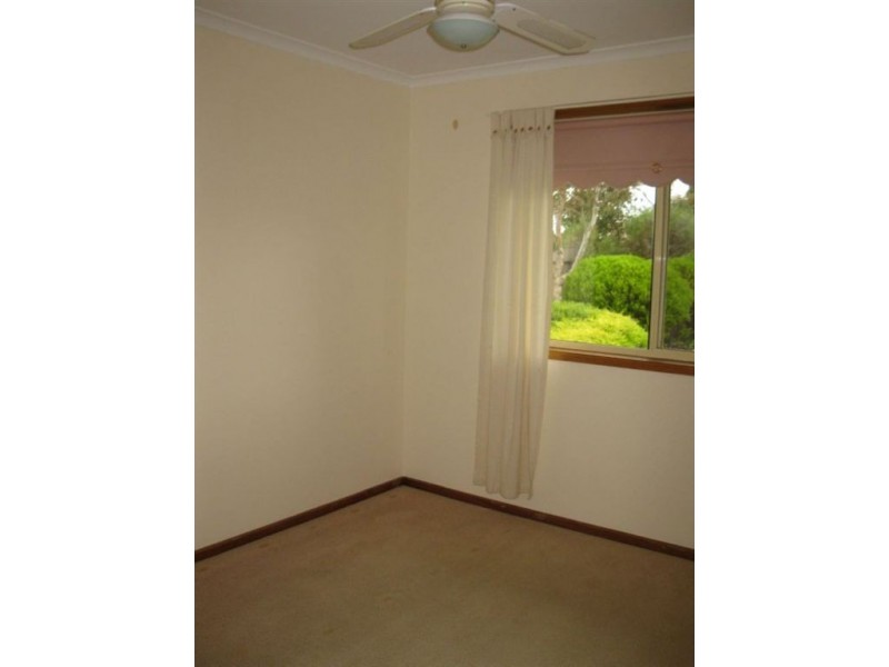 30 Arcadia Ave, Hindmarsh Island SA 5214