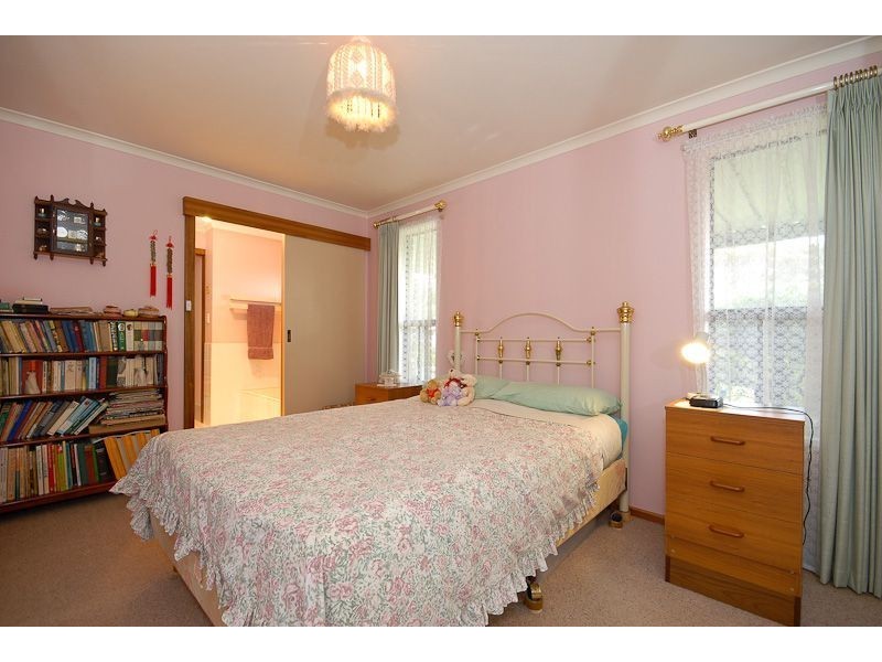 102 Albatross Avenue, Hayborough SA 5211