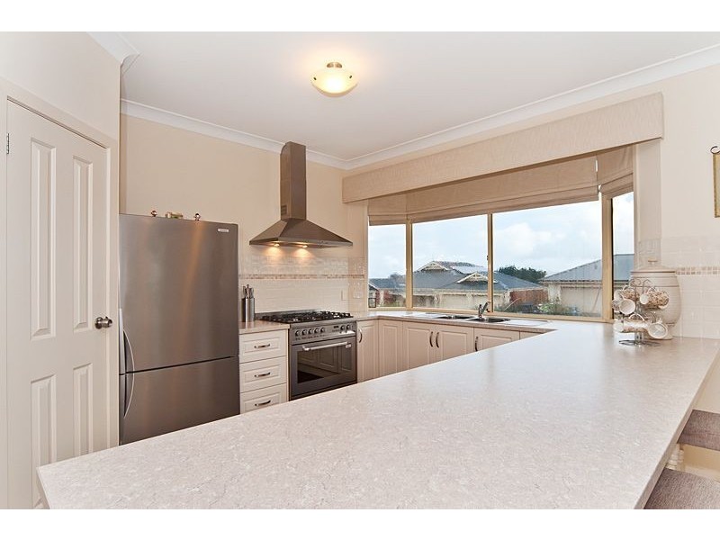 18 Pomery Street, Port Elliot SA 5212