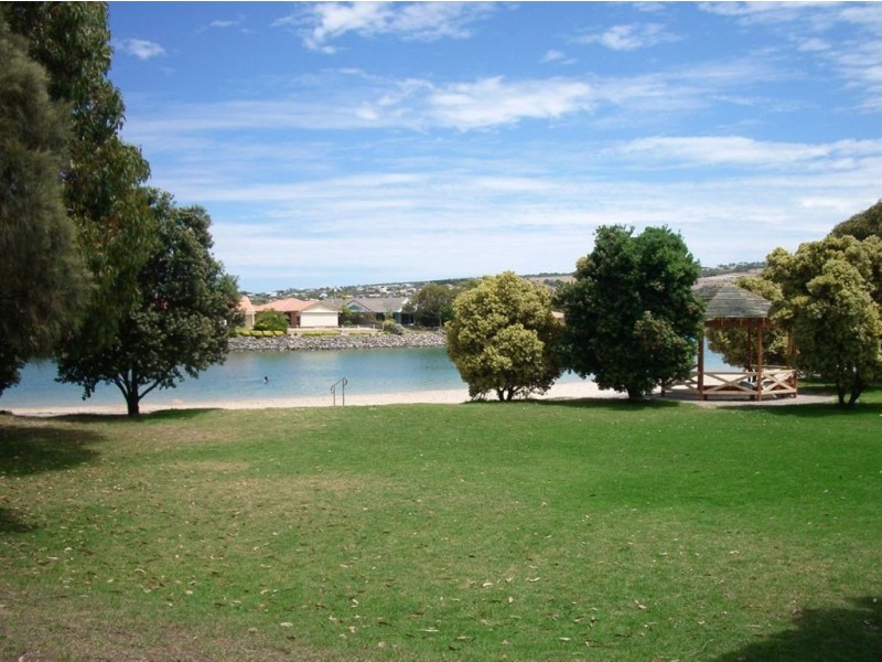 3/56 Bartel Boulevard, Victor Harbor SA 5211