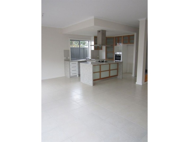 3/56 Bartel Boulevard, Victor Harbor SA 5211