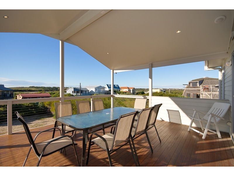 19 Newell Avenue, Middleton SA 5213