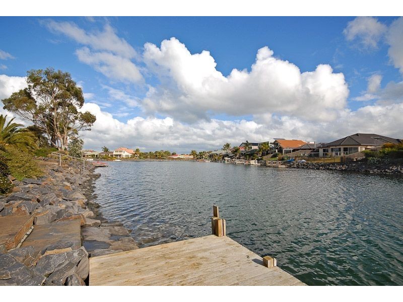 34 Lakeside Circuit, Encounter Bay SA 5211