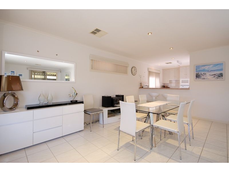 34 Lakeside Circuit, Encounter Bay SA 5211