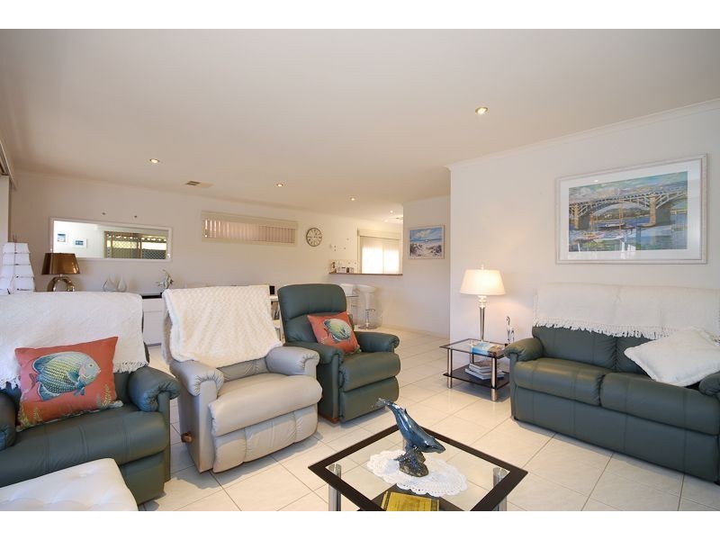 34 Lakeside Circuit, Encounter Bay SA 5211